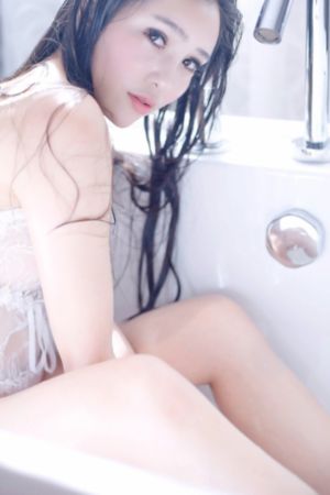 久久午夜夜伦鲁鲁一区二区_BD高清迅雷在线观看