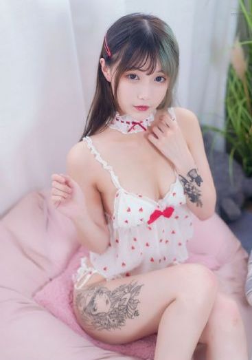 美女做爰内谢免费网站_DVD韩国电影在线观看