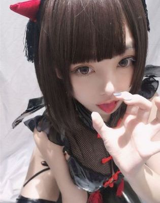 极品白嫩粉嫩美女国产_1080手机在线观看