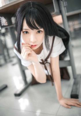 欧美在线无码精品秘蜜桃_剧情片完整版观看