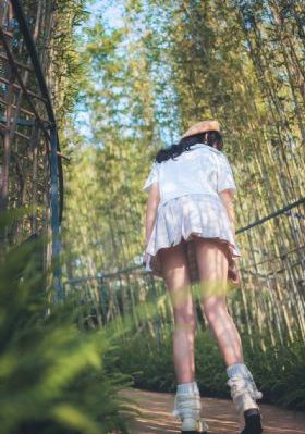 美女露100%胸无遮挡免费观看_HD完整在线观看